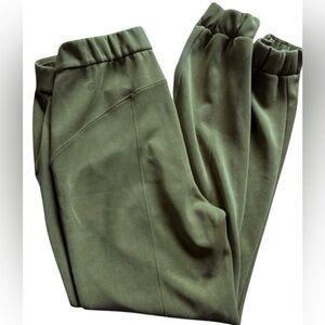 Lululemon Softstreme Relaxed High-Rise Pant Bronze Green Size 8